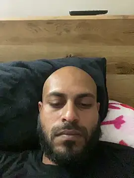 islandvybee55 online show from March 2026 02:45:01 PM