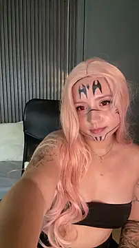 Snapshot of MiaPetit_ chatting on November 2025 04:14:01 AM MiaPetit  online show from November 2025 04:14:01 AM