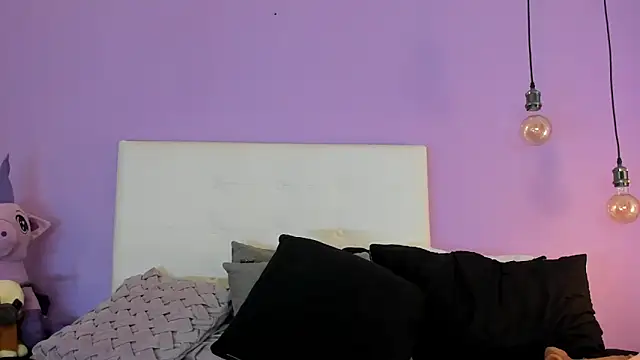 Charlotte11-11 online show from October 2025 03:43:01 PM