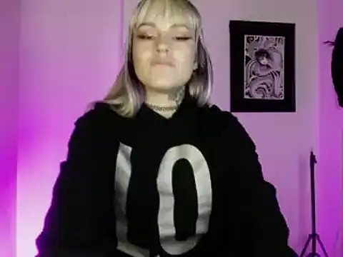 Snapshot of kim_jeins11 chatting on January 2025 11:14:02 PM kim jeins11 online show from January 2025 11:14:02 PM