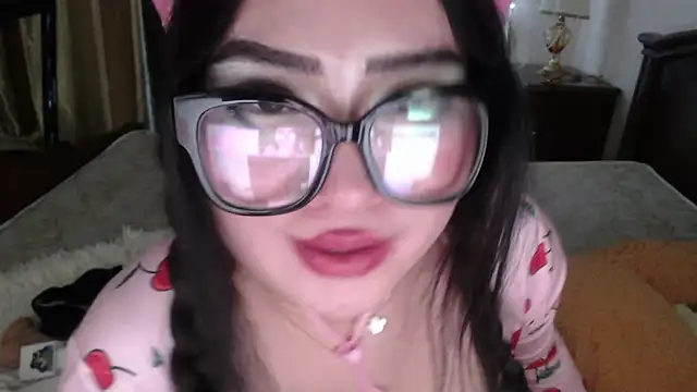 cutie sakura online show from March 2025 07:48:01 PM