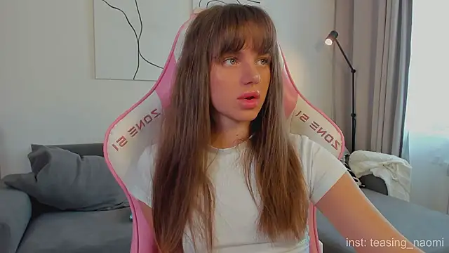 Snapshot of aesthetics__tease chatting on March 2026 04:17:02 AM aesthetics tease online show from March 2026 04:17:02 AM