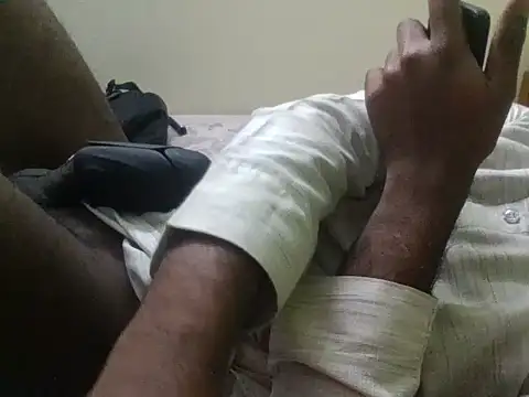 Snapshot of bangalorebulli chatting on March 2026 07:10:02 PM bangalorebulli online show from March 2026 07:10:02 PM