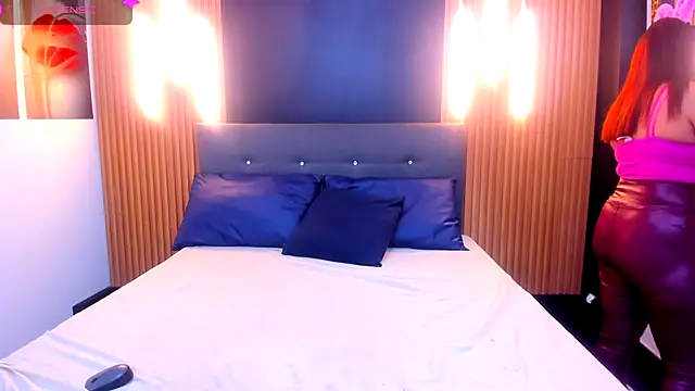 VickyJohnson1 online show from October 2025 08:41:02 PM