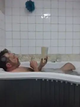 Vernalot 76 online show from October 2025 09:19:02 PM