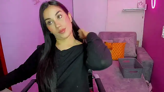  sulmatevans  online show from December 2025 04:40:01 AM