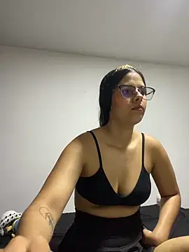 Snapshot of mar_sweett1 chatting on April 2026 06:09:02 PM mar sweett1 online show from April 2026 06:09:02 PM