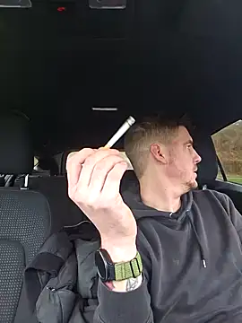 Snapshot of Titanhoott chatting on January 2025 11:01:02 AM Titanhoott online show from January 2025 11:01:02 AM