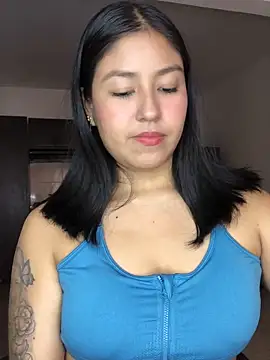 EmmaRossem online show from December 2025 07:53:01 PM