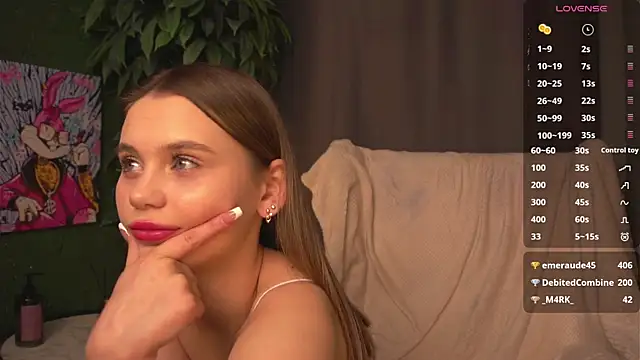 its me lissa  online show from March 2025 04:09:02 PM