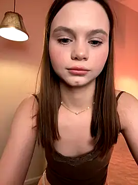 its me lissa  online show from October 2025 03:57:02 PM