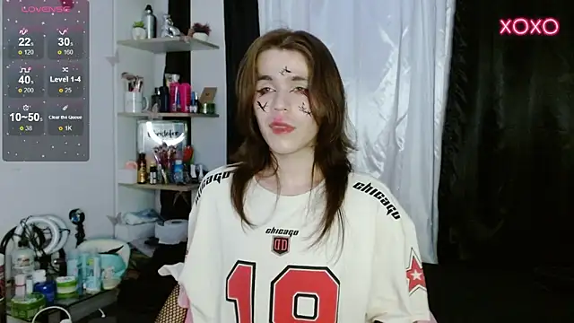 Snapshot of shun_sun chatting on December 2024 01:24:02 AM shun sun online show from December 2024 01:24:02 AM