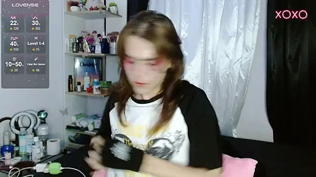 Snapshot of shun_sun chatting on February 2025 01:50:02 AM shun sun online show from February 2025 01:50:02 AM