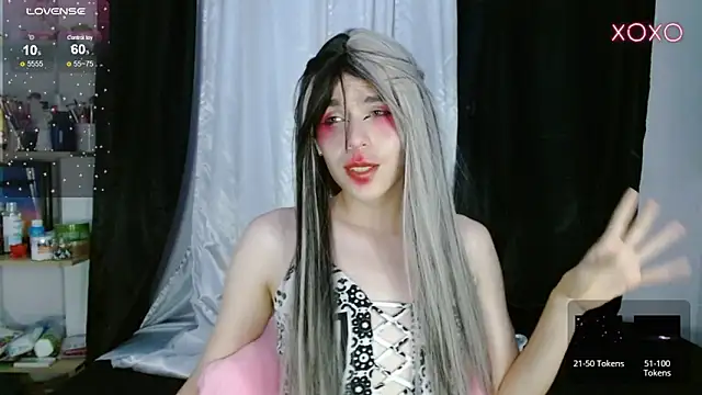 Snapshot of shun_sun chatting on February 2025 02:28:02 AM shun sun online show from February 2025 02:28:02 AM