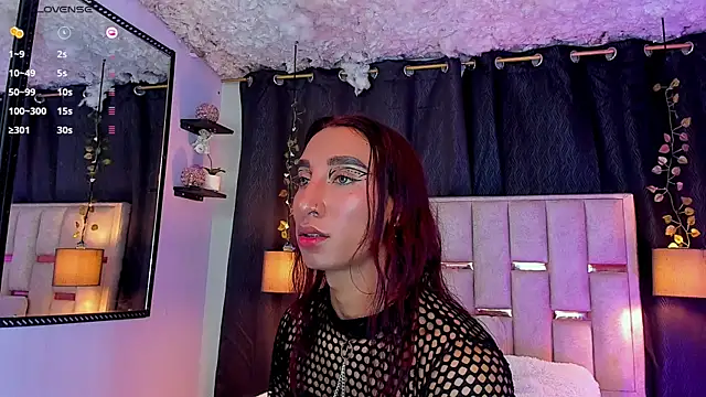 Nathan Smith  online show from October 2025 07:40:01 PM