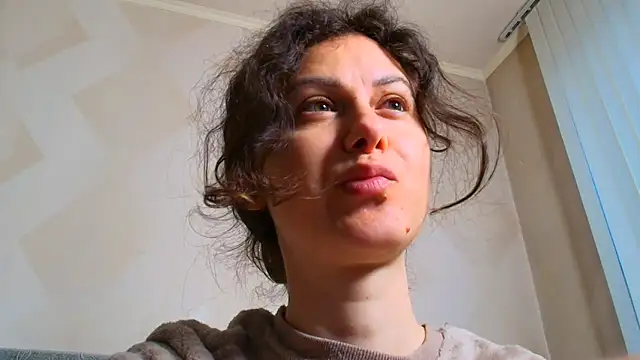 Snapshot of LeggyLover90 chatting on May 2026 04:59:02 PM LeggyLover90 online show from May 2026 04:59:02 PM