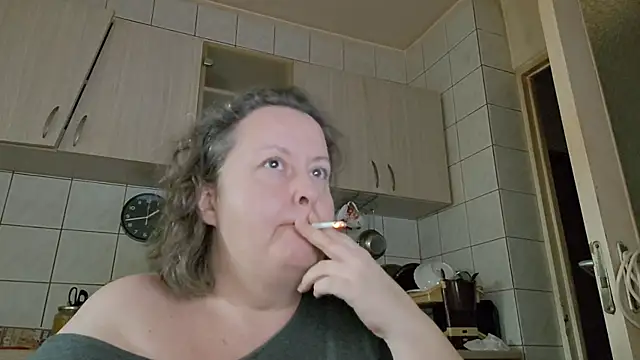 Snapshot of melissaBlessing chatting on December 2025 11:37:01 AM melissaBlessing online show from December 2025 11:37:01 AM