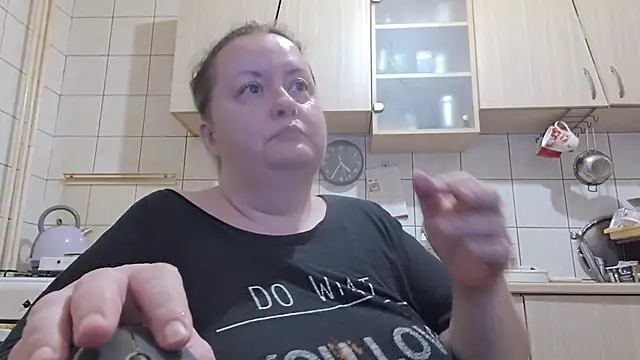 Snapshot of melissaBlessing chatting on December 2025 02:30:02 AM melissaBlessing online show from December 2025 02:30:02 AM