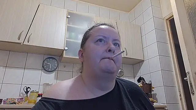 Snapshot of melissaBlessing chatting on January 2026 03:42:02 AM melissaBlessing online show from January 2026 03:42:02 AM