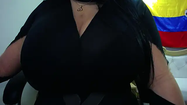 Snapshot of violletha chatting on June 2026 12:27:02 PM violletha online show from June 2026 12:27:02 PM