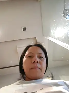 doggiepossession online show from November 2025 06:35:01 AM