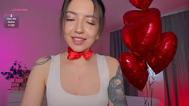 Oh My Dianee online show from February 2025 10:28:01 AM