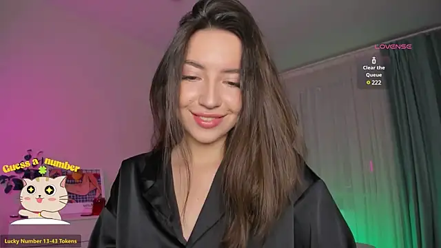 Oh My Dianee online show from March 2025 07:25:02 AM