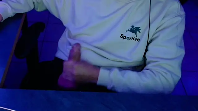 Vlad230323 online show from November 2025 09:47:01 PM