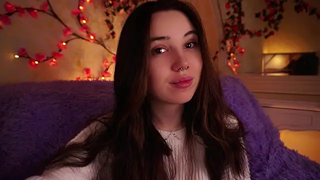 GillianDowdey online show from December 2025 03:04:01 AM