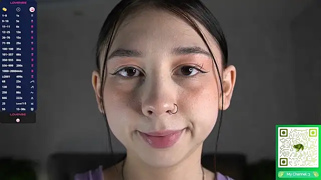 AislyEmbury online show from December 2025 04:41:04 AM