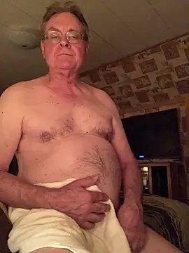 Tonybaloney1972 online show from April 2026 11:49:02 PM