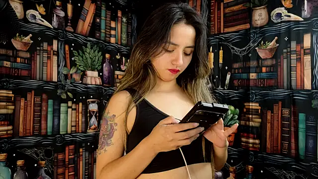 julietta   jackson online show from November 2025 08:42:01 PM