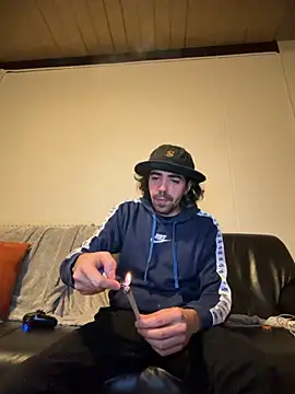 Snapshot of wolfwhite95 chatting on November 2025 02:58:02 AM wolfwhite95 online show from November 2025 02:58:02 AM