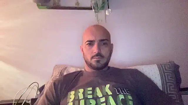 alessandromori91 online show from December 2025 12:51:01 AM