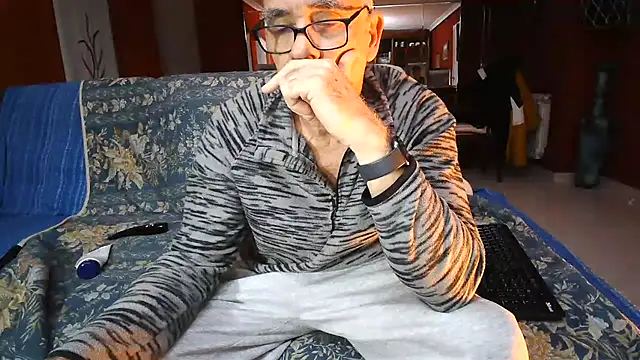 maduroguapo online show from March 2025 09:43:02 PM