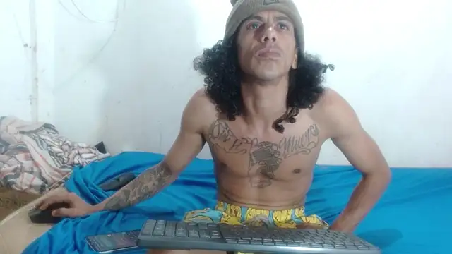 damian bottom bigcock online show from January 2026 01:36:01 PM