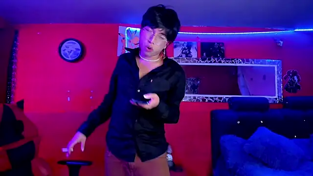 AnggelONfiree online show from March 2025 10:33:02 AM