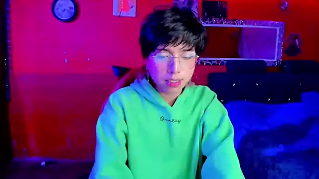 AnggelONfiree online show from March 2025 11:35:02 PM