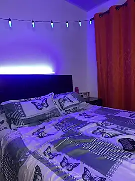 Snapshot of Isa_bel chatting on December 2024 01:32:02 AM Isa bel online show from December 2024 01:32:02 AM