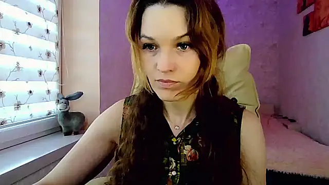 impossibleluna online show from March 2026 07:12:01 AM