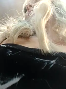 madelaine- online show from March 2025 09:04:02 PM