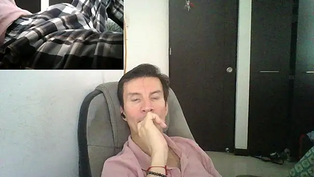 fieryloves online show from February 2025 12:32:02 PM