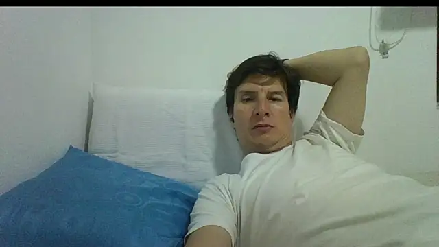 fieryloves online show from October 2025 11:38:02 PM