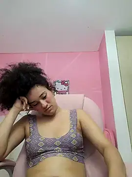 Snapshot of TwerkingAss chatting on January 2025 07:22:01 AM TwerkingAss online show from January 2025 07:22:01 AM