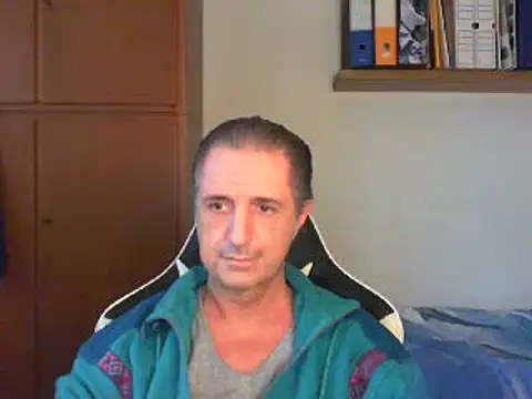 lliuk70mi online show from December 2024 01:44:02 PM