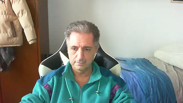 lliuk70mi online show from February 2026 03:44:02 PM