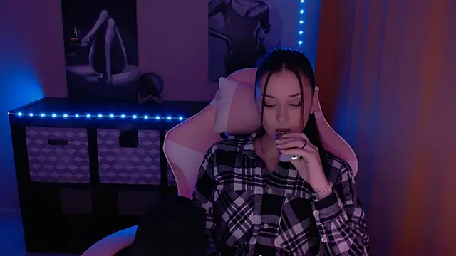 AlisaLink online show from January 2025 03:41:01 PM