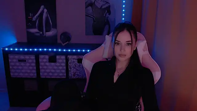 AlisaLink online show from February 2025 07:39:01 PM