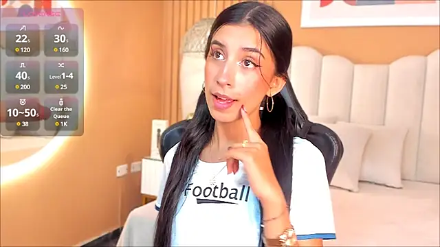 zia cooper online show from March 2025 06:59:02 PM