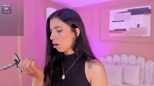 zia cooper online show from December 2025 07:22:01 PM